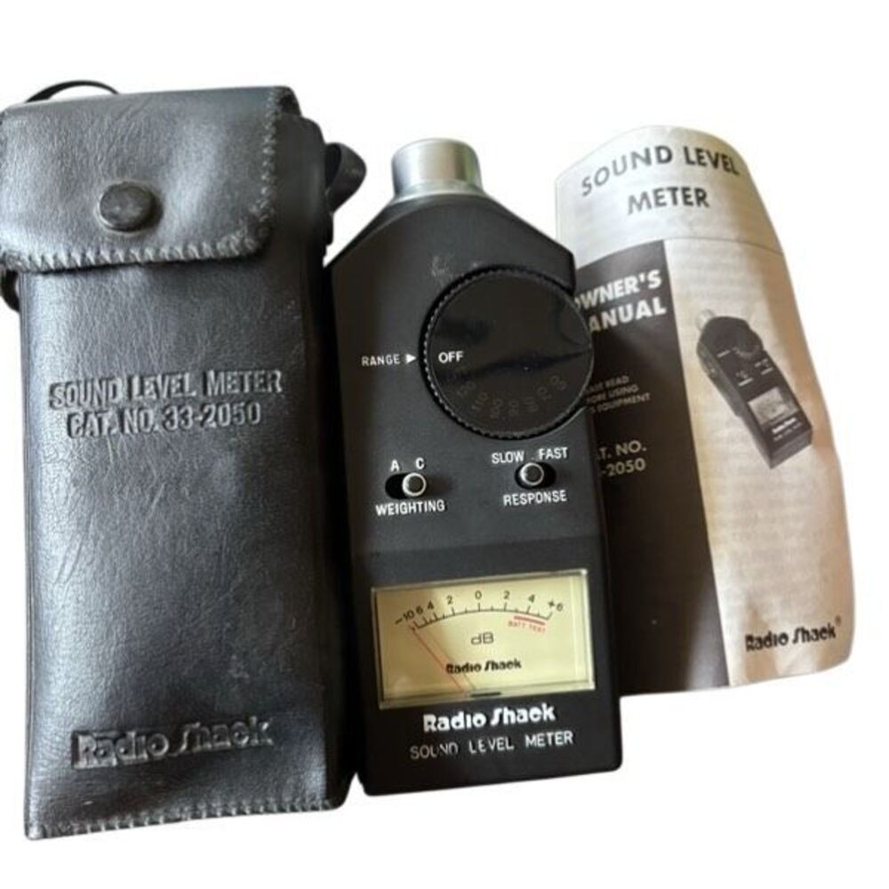 Radio Shack Vintage No. 33-2050 Sound Level Meter *Tested*